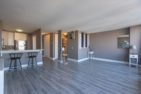 Tiny photo for 5445 N Sheridan Road #1905, Chicago, IL 60640 (MLS # 12634214)