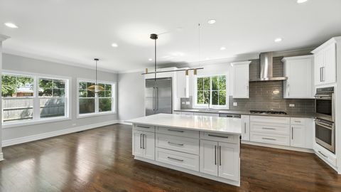 Tiny photo for 1127 Kenton Road, Deerfield, IL 60015 (MLS # 12557598)