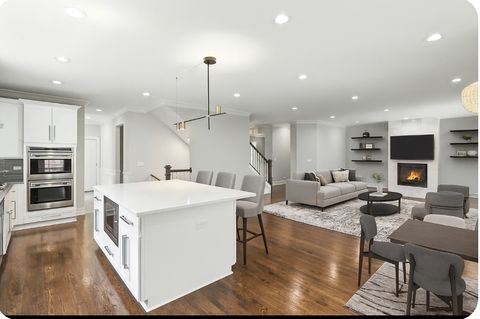 Tiny photo for 1127 Kenton Road, Deerfield, IL 60015 (MLS # 12557598)