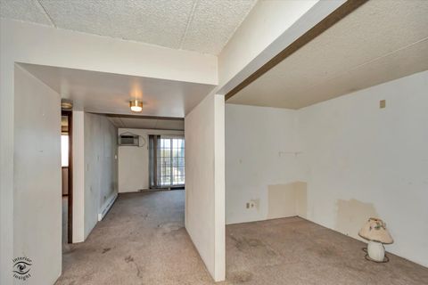 Tiny photo for 1050 N Farnsworth Avenue #301, Aurora, IL 60505 (MLS # 12628935)