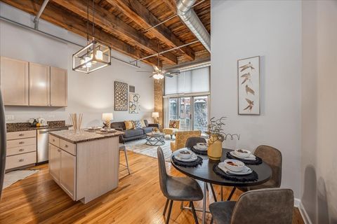 Tiny photo for 824 W Superior Street #303, Chicago, IL 60642 (MLS # 12573352)
