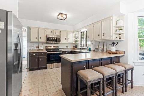 Tiny photo for 560 Renee Court, Geneva, IL 60134 (MLS # 12451762)