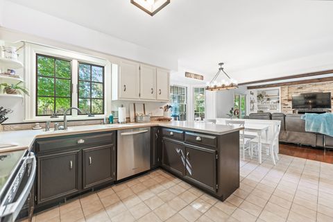 Tiny photo for 560 Renee Court, Geneva, IL 60134 (MLS # 12451762)