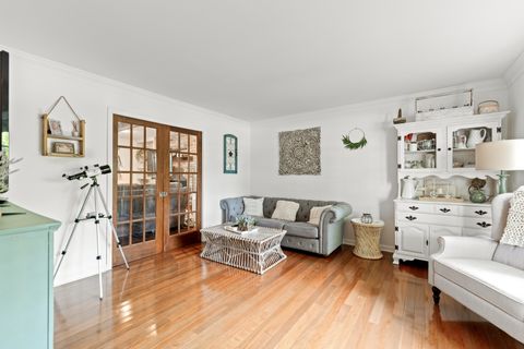 Tiny photo for 560 Renee Court, Geneva, IL 60134 (MLS # 12451762)