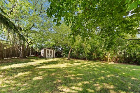 Tiny photo for 560 Renee Court, Geneva, IL 60134 (MLS # 12451762)