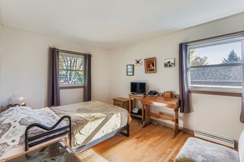 Tiny photo for 250 N Fairlawn Avenue, Mundelein, IL 60060 (MLS # 12510538)