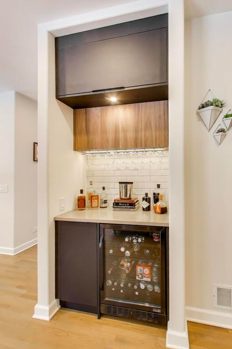 Tiny photo for 70 Spencer Court, Deerfield, IL 60015 (MLS # 12558616)