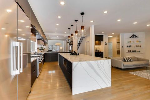 Tiny photo for 70 Spencer Court, Deerfield, IL 60015 (MLS # 12558616)