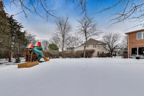 Tiny photo for 70 Spencer Court, Deerfield, IL 60015 (MLS # 12558616)