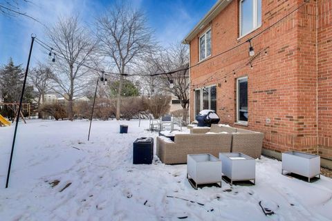 Tiny photo for 70 Spencer Court, Deerfield, IL 60015 (MLS # 12558616)
