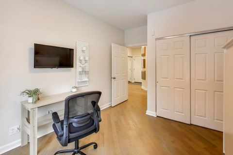 Tiny photo for 70 Spencer Court, Deerfield, IL 60015 (MLS # 12558616)