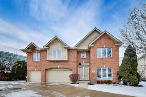 70 Spencer Court Deerfield IL 60015