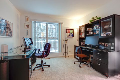 Tiny photo for 686 Grosse Pointe Circle, Vernon Hills, IL 60061 (MLS # 12527451)