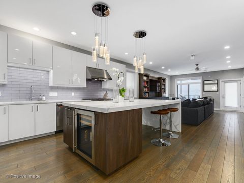 Tiny photo for 1448 W Erie Street #1, Chicago, IL 60642 (MLS # 12533142)