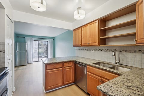 Tiny photo for 105 W Dover Drive, Mount Prospect, IL 60056 (MLS # 12722025)