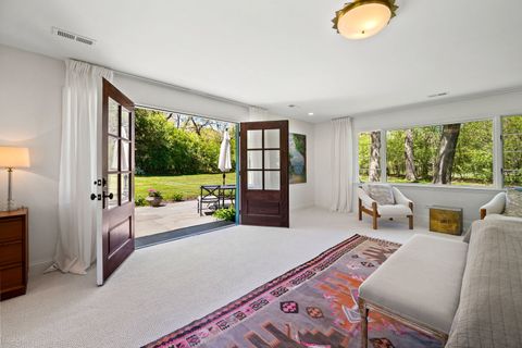 Tiny photo for 955 E Ringwood Road, Lake Forest, IL 60045 (MLS # 12645777)