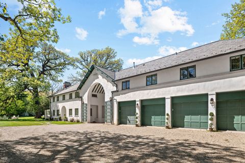 Tiny photo for 955 E Ringwood Road, Lake Forest, IL 60045 (MLS # 12645777)