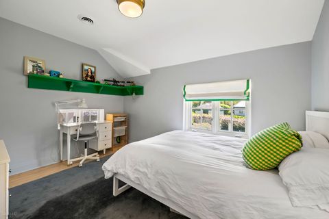 Tiny photo for 955 E Ringwood Road, Lake Forest, IL 60045 (MLS # 12645777)