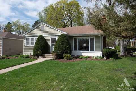 Tiny photo for 348 N Schiller Street, Palatine, IL 60067 (MLS # 12622187)