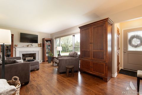 Tiny photo for 348 N Schiller Street, Palatine, IL 60067 (MLS # 12622187)