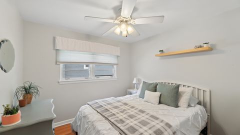 Tiny photo for 311 N Elm Avenue, Elmhurst, IL 60126 (MLS # 12647706)