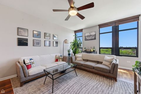 Tiny photo for 1255 S STATE Street #708, Chicago, IL 60605 (MLS # 12667208)