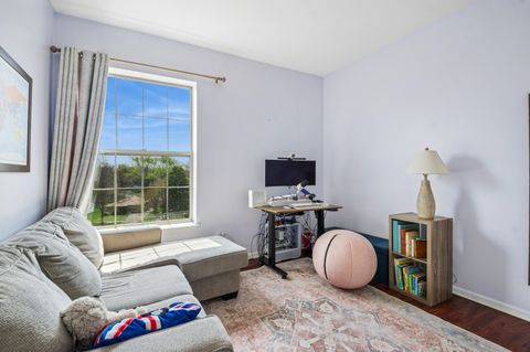 Tiny photo for 3125 Town Square Drive #405, Rolling Meadows, IL 60008 (MLS # 12623624)