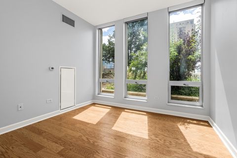 Tiny photo for 1400 S Michigan Avenue #704, Chicago, IL 60605 (MLS # 12456314)