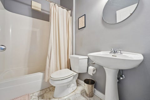 Tiny photo for 1725 W North Avenue #402, Chicago, IL 60622 (MLS # 12735341)