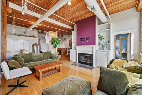 Tiny photo for 1725 W North Avenue #402, Chicago, IL 60622 (MLS # 12735341)