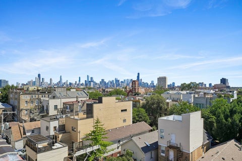 Tiny photo for 1725 W North Avenue #402, Chicago, IL 60622 (MLS # 12735341)