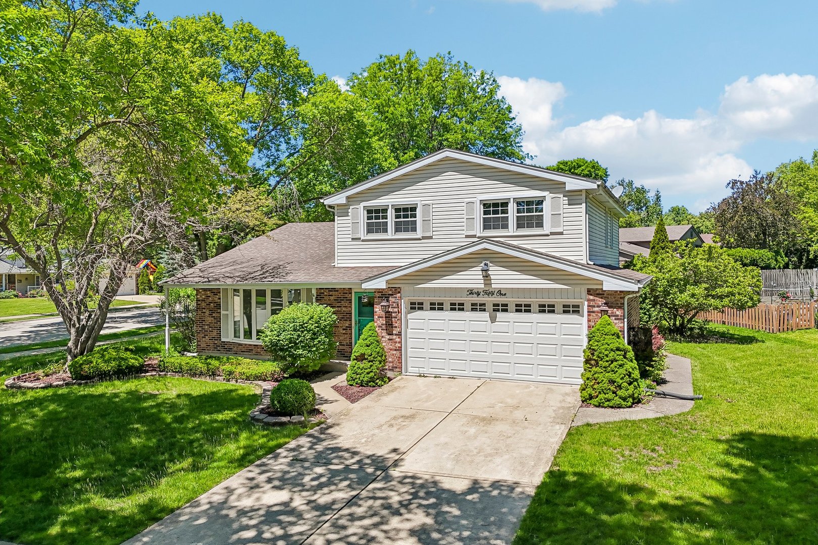3051 N Huntington Drive