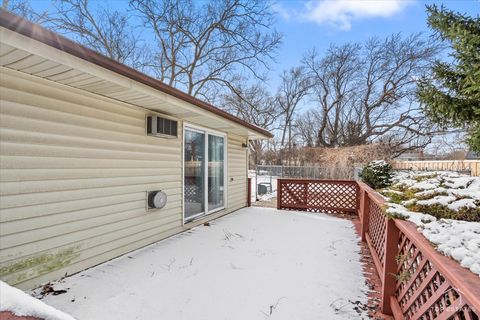 Tiny photo for Glenview, IL 60026 (MLS # 12595640)