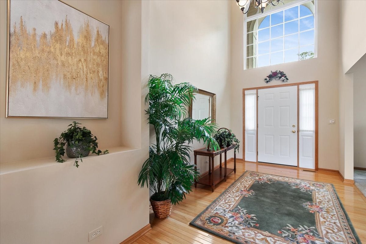 20 Bridlepath Drive