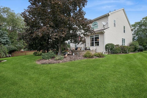 Tiny photo for 20 Bridlepath Drive, Lindenhurst, IL 60046 (MLS # 12764072)