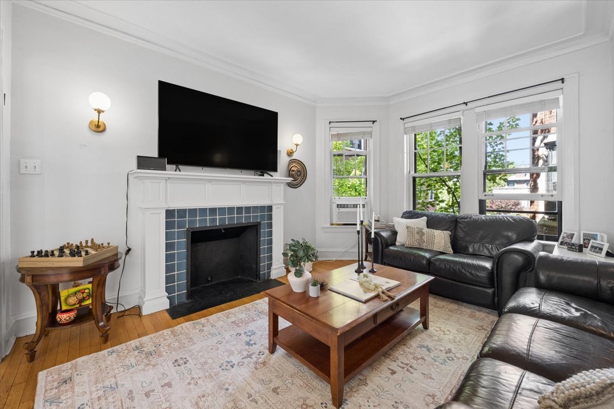 632 Sheridan Square 2