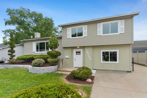 Tiny photo for 16749 Meadowdale Drive, Oak Forest, IL 60452 (MLS # 12711220)
