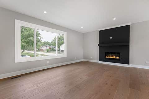 Tiny photo for 16749 Meadowdale Drive, Oak Forest, IL 60452 (MLS # 12711220)