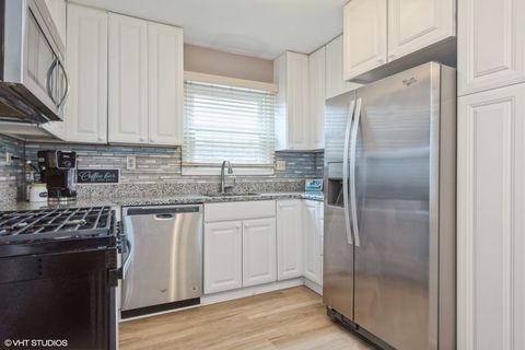 Tiny photo for 4944 Somerton Drive, Hoffman Estates, IL 60010 (MLS # 12482895)