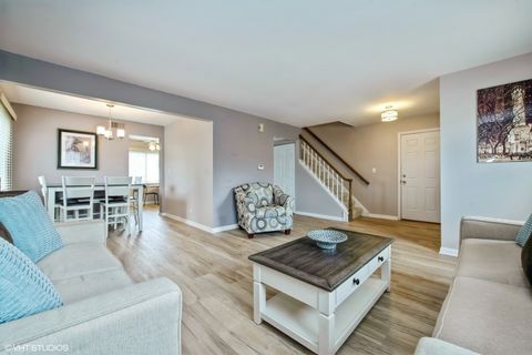 Tiny photo for 4944 Somerton Drive, Hoffman Estates, IL 60010 (MLS # 12482895)