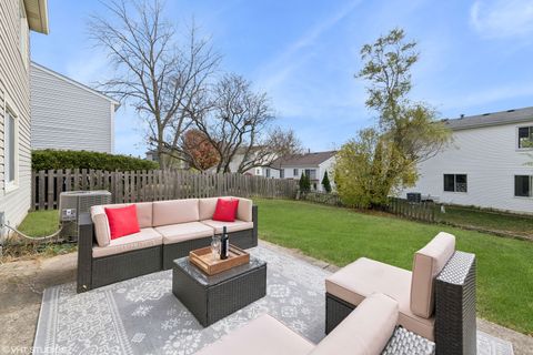 Tiny photo for 4944 Somerton Drive, Hoffman Estates, IL 60010 (MLS # 12482895)