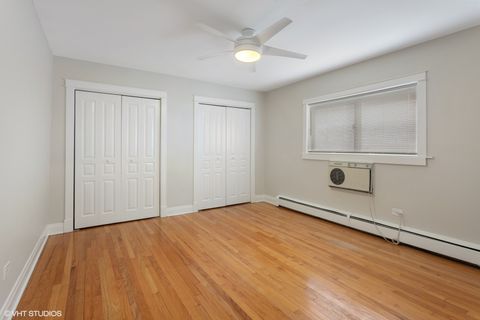 Tiny photo for 6060 N RIDGE Avenue #4D, Chicago, IL 60660 (MLS # 12466992)