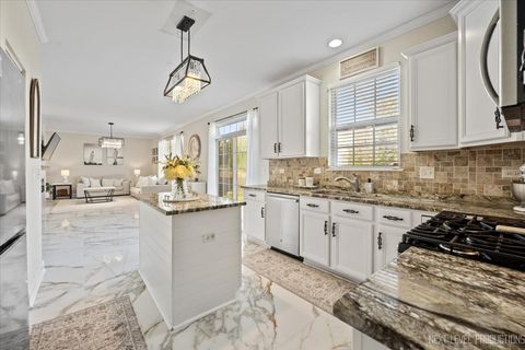 Tiny photo for 199 Vale Avenue, Sugar Grove, IL 60554 (MLS # 12494917)