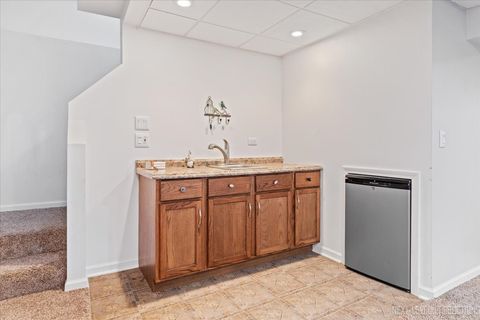 Tiny photo for 199 Vale Avenue, Sugar Grove, IL 60554 (MLS # 12494917)