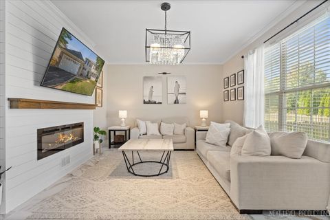 Tiny photo for 199 Vale Avenue, Sugar Grove, IL 60554 (MLS # 12494917)