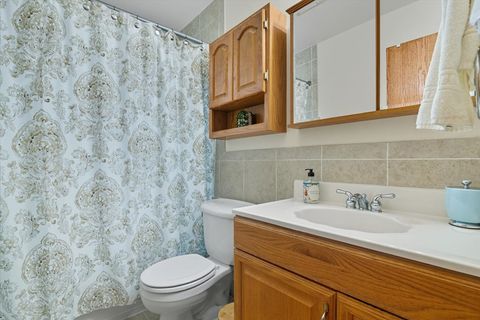 Tiny photo for 851 Glenview Avenue, Mundelein, IL 60060 (MLS # 12567656)