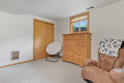 Tiny photo for 851 Glenview Avenue, Mundelein, IL 60060 (MLS # 12567656)