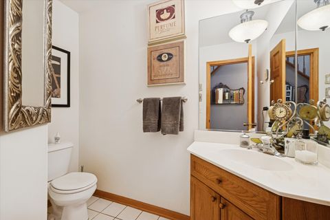 Tiny photo for 1325 Laurel Oaks Drive, Streamwood, IL 60107 (MLS # 12525750)