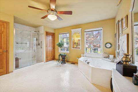 Tiny photo for 1325 Laurel Oaks Drive, Streamwood, IL 60107 (MLS # 12525750)