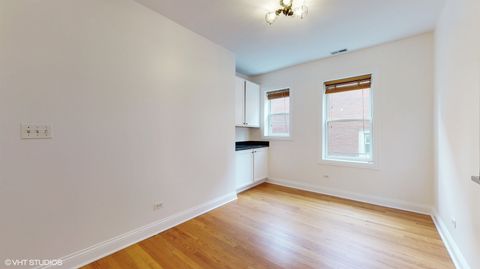 Tiny photo for 1546 W Sherwin Avenue #2N, Chicago, IL 60626 (MLS # 12646399)